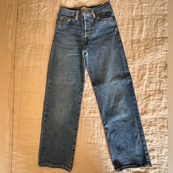 Levi’s Ribcage Straight Ankle - Picture 1 of 4